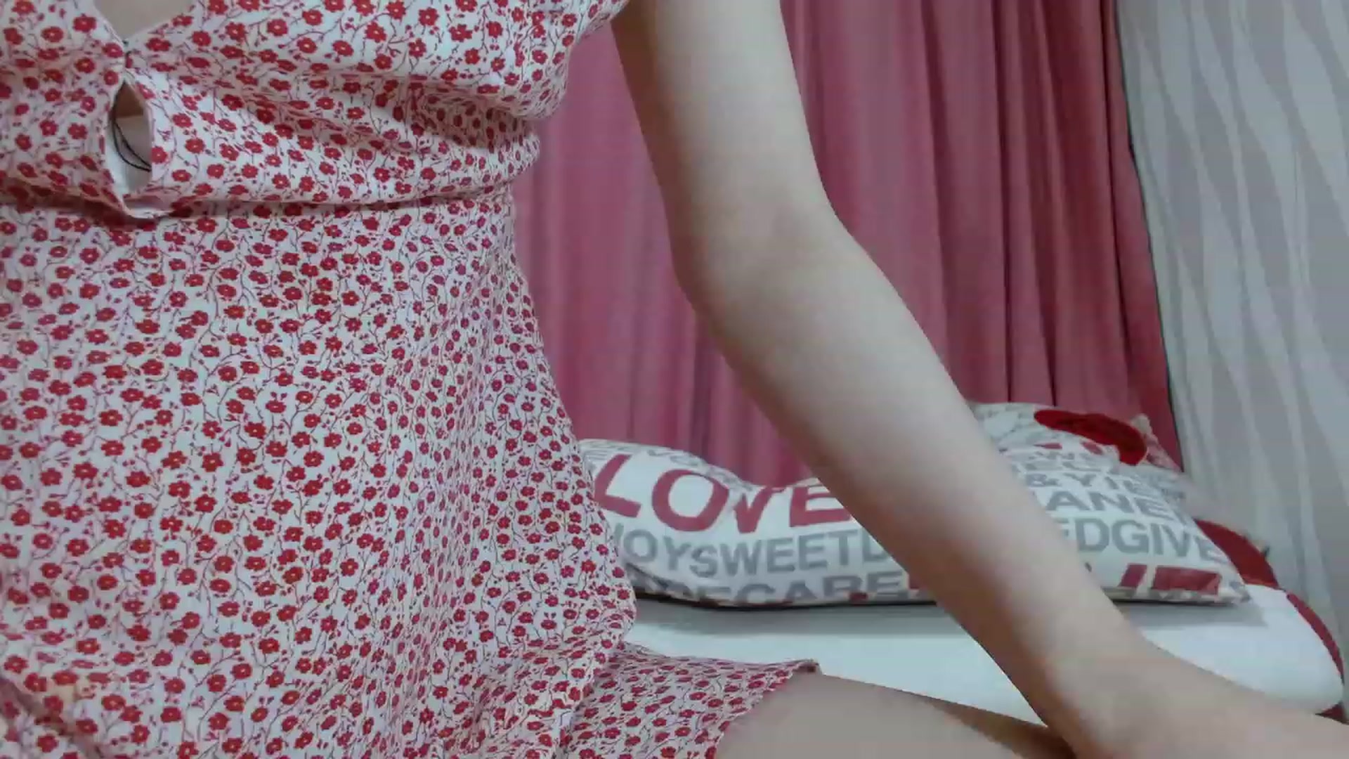 Gallery image thumbnail from Asiankitty_oX's myfreecams stream on, 02/18/2023, 12:08 image 3 of 20