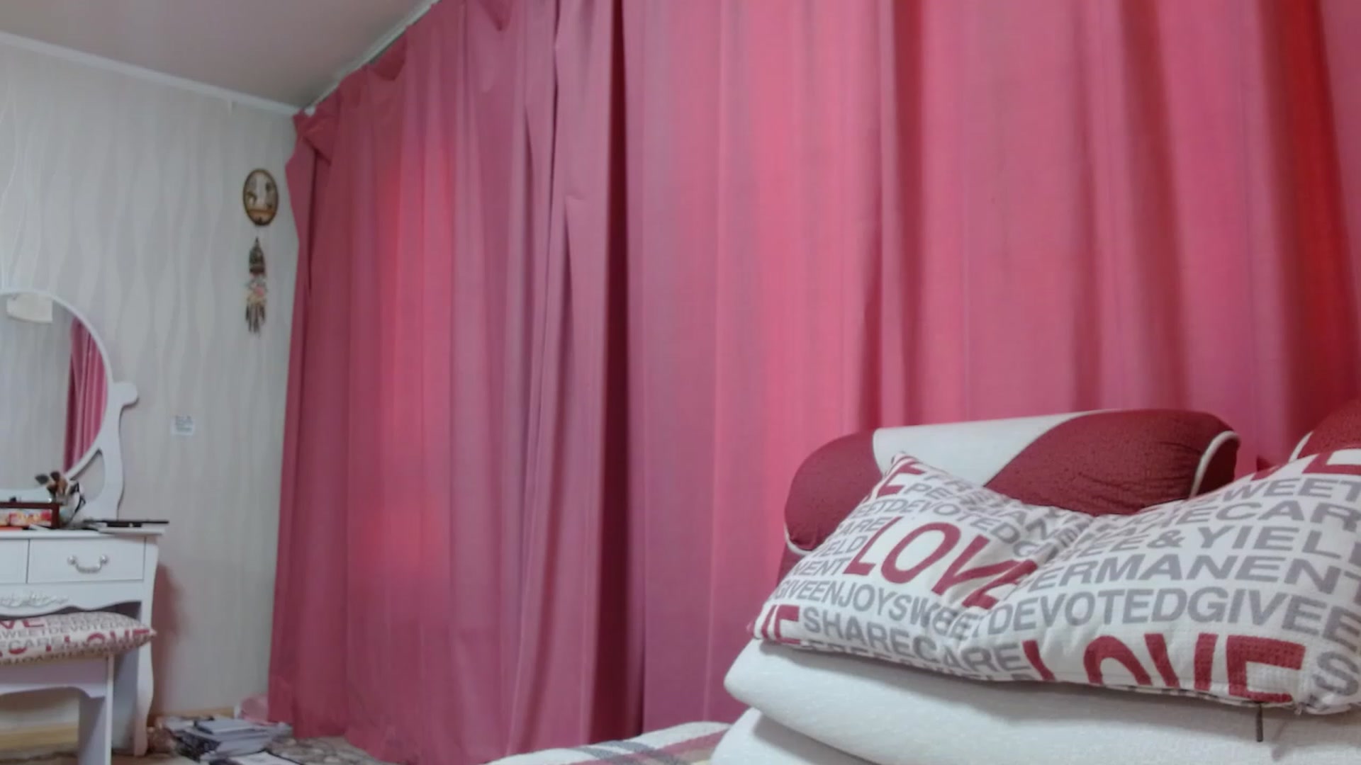 Gallery image thumbnail from Asiankitty_oX's myfreecams stream on, 02/25/2023, 08:37 image 6 of 20