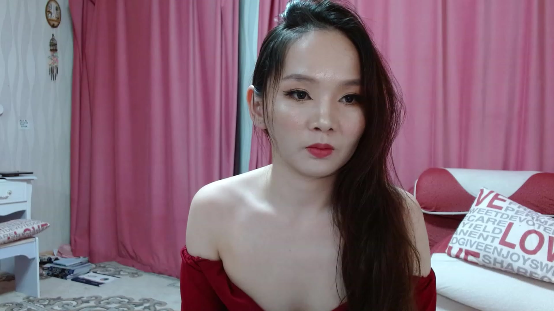 Gallery image thumbnail from Asiankitty_oX's myfreecams stream on, 02/25/2023, 13:16 image 16 of 20