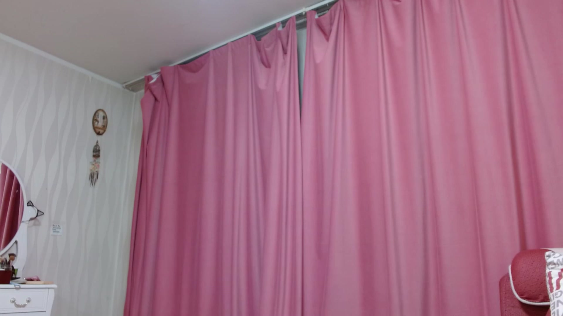 Gallery image thumbnail from Asiankitty_oX's myfreecams stream on, 02/27/2023, 14:32 image 1 of 20