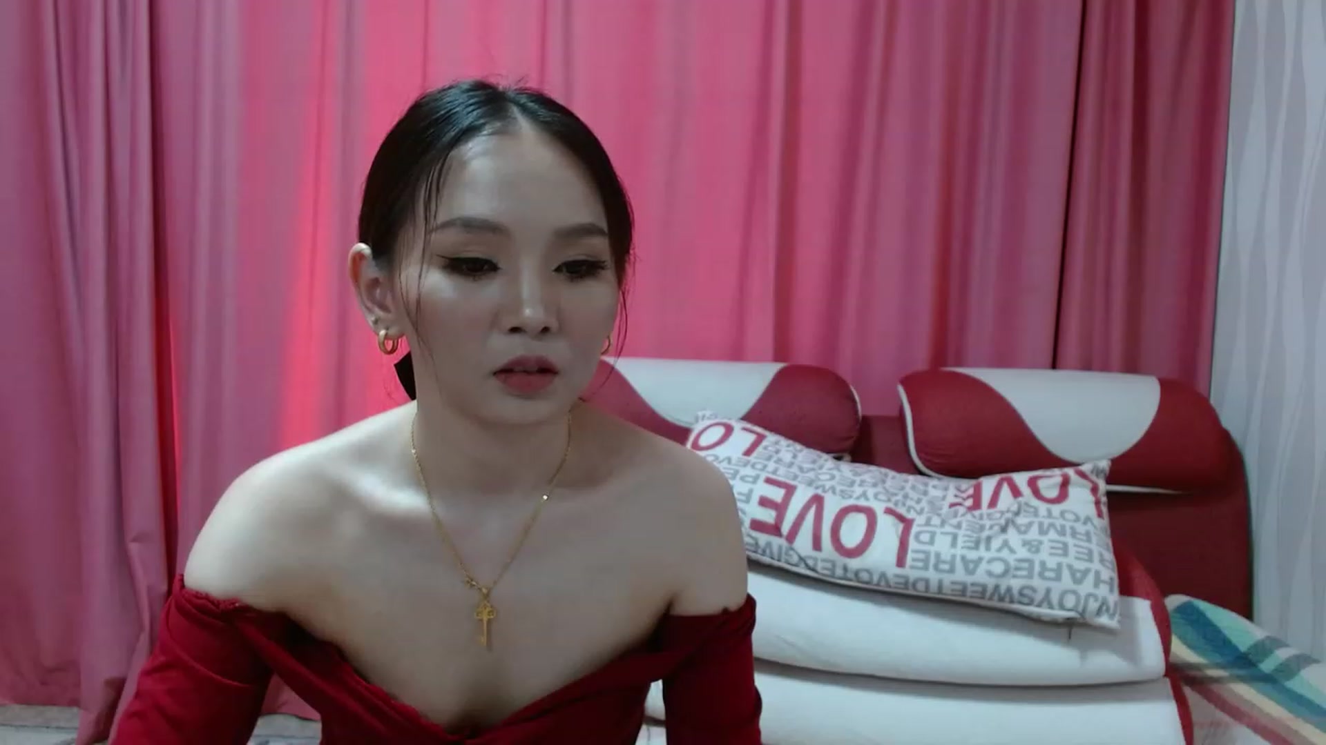 Gallery image thumbnail from Asiankitty_oX's myfreecams stream on, 03/12/2023, 04:59 image 13 of 20