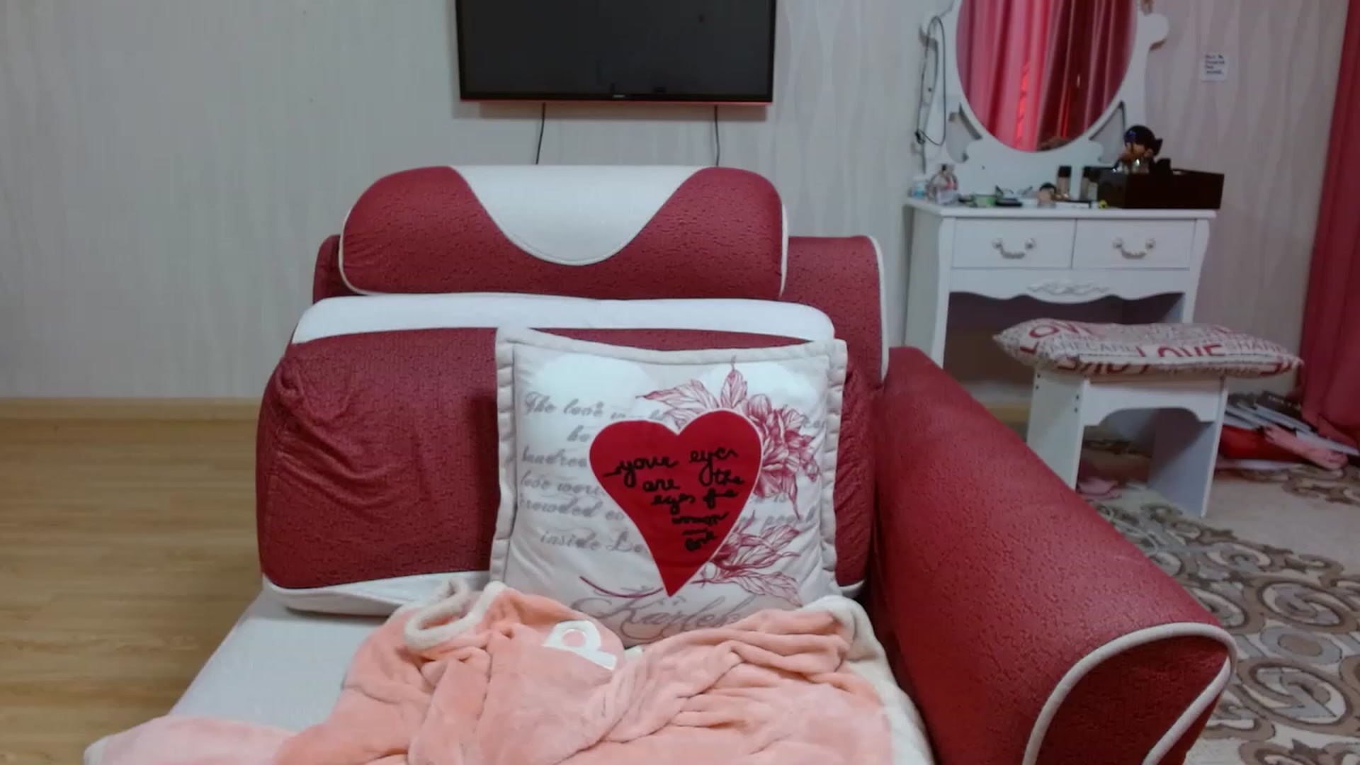 Gallery image thumbnail from Asiankitty_oX's myfreecams stream on, 03/13/2023, 05:28 image 2 of 20