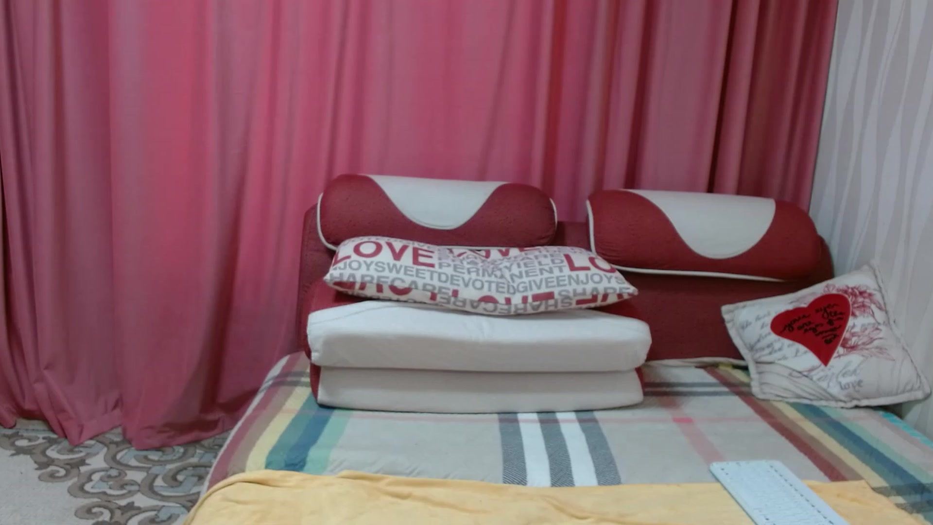 Gallery image thumbnail from Asiankitty_oX's myfreecams stream on, 03/28/2023, 05:42 image 20 of 20