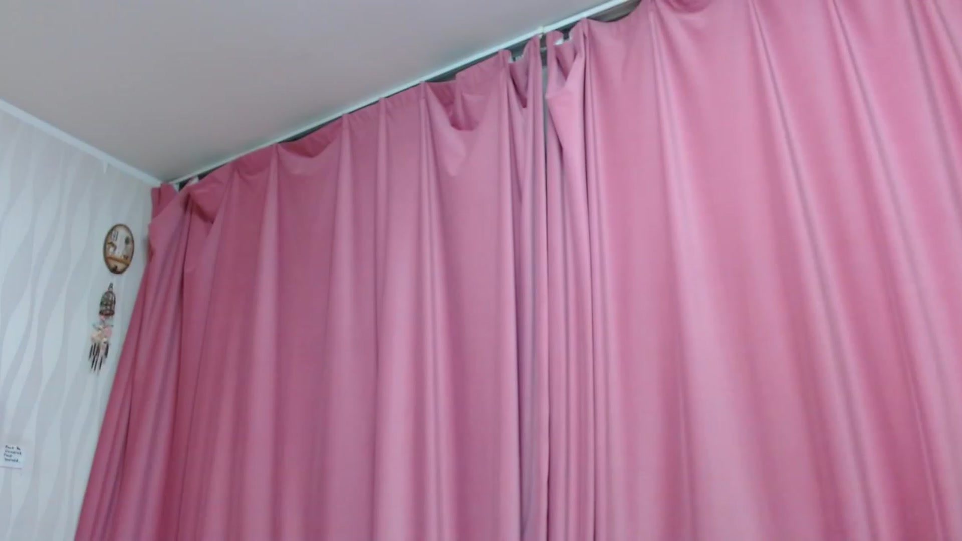 Gallery image thumbnail from Asiankitty_oX's myfreecams stream on, 04/09/2023, 14:14 image 17 of 20