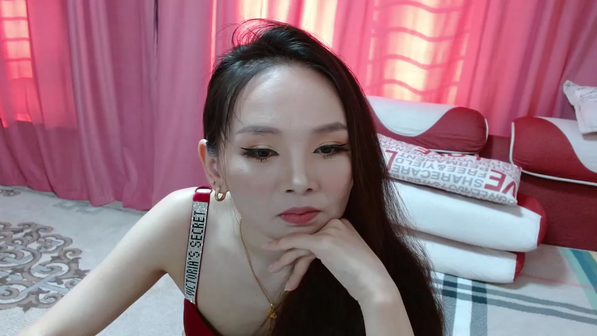 Gallery image thumbnail from Asiankitty_oX's myfreecams stream on, 04/15/2023, 03:29 image 3 of 20