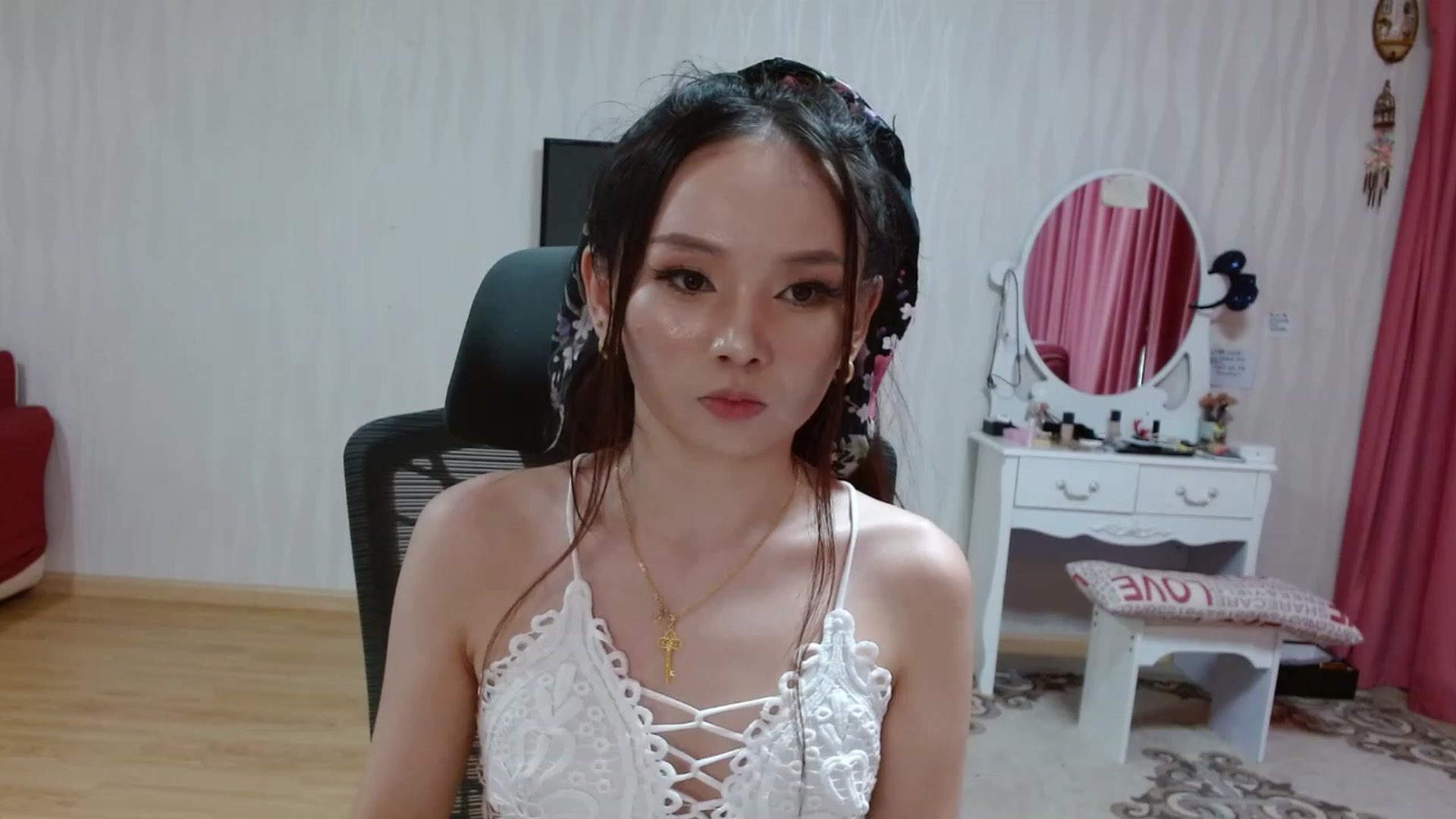Gallery image thumbnail from Asiankitty_oX's myfreecams stream on, 04/16/2023, 10:43 image 19 of 20