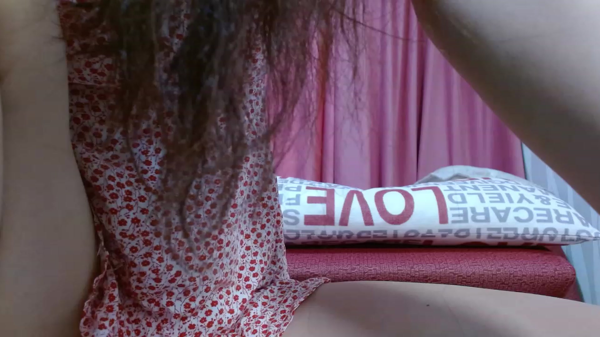 Gallery image thumbnail from Asiankitty_oX's myfreecams stream on, 04/19/2023, 07:06 image 12 of 20