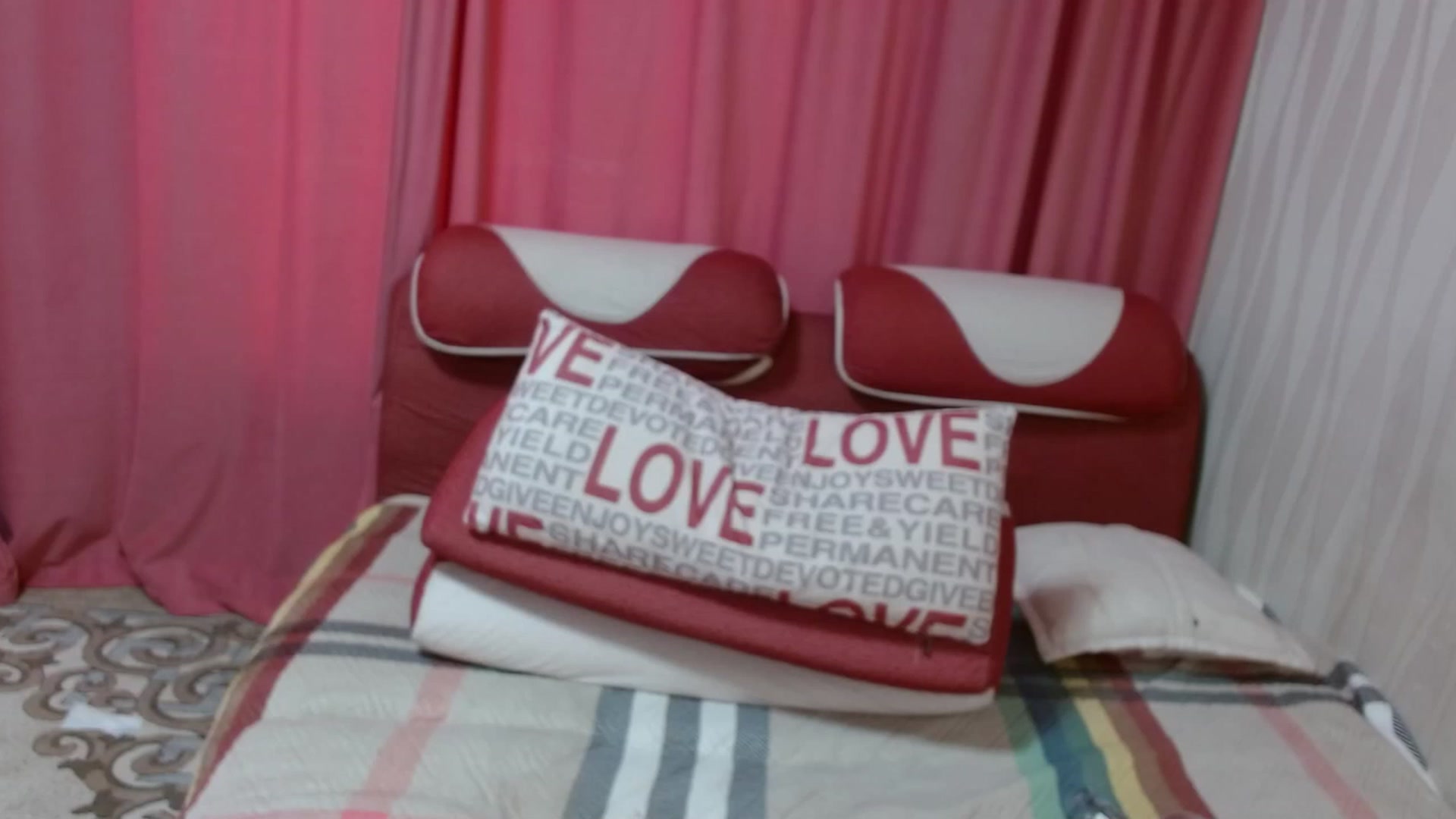 Gallery image thumbnail from Asiankitty_oX's myfreecams stream on, 04/20/2023, 05:42 image 17 of 20