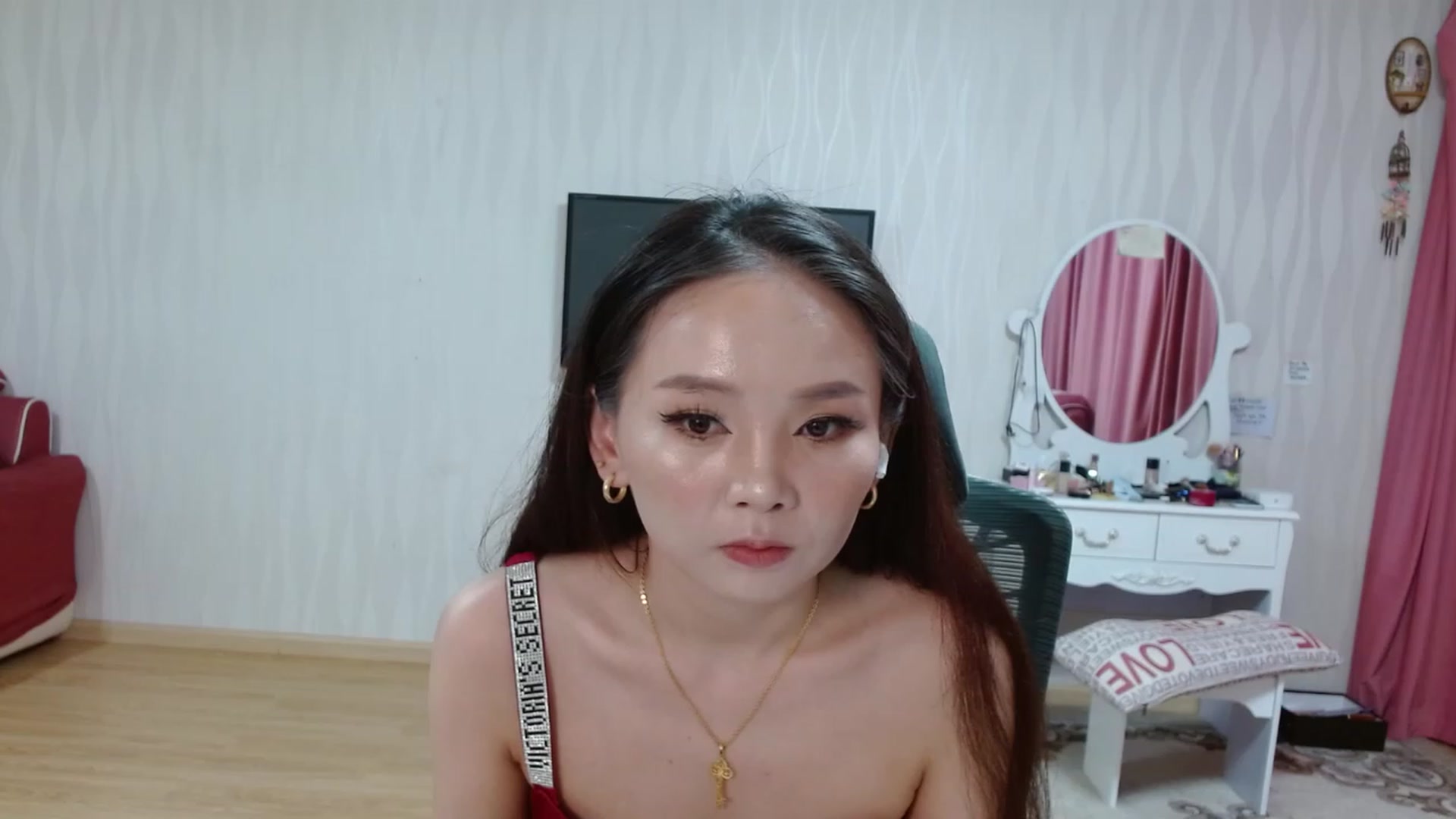 Gallery image thumbnail from Asiankitty_oX's myfreecams stream on, 04/22/2023, 13:06 image 8 of 20