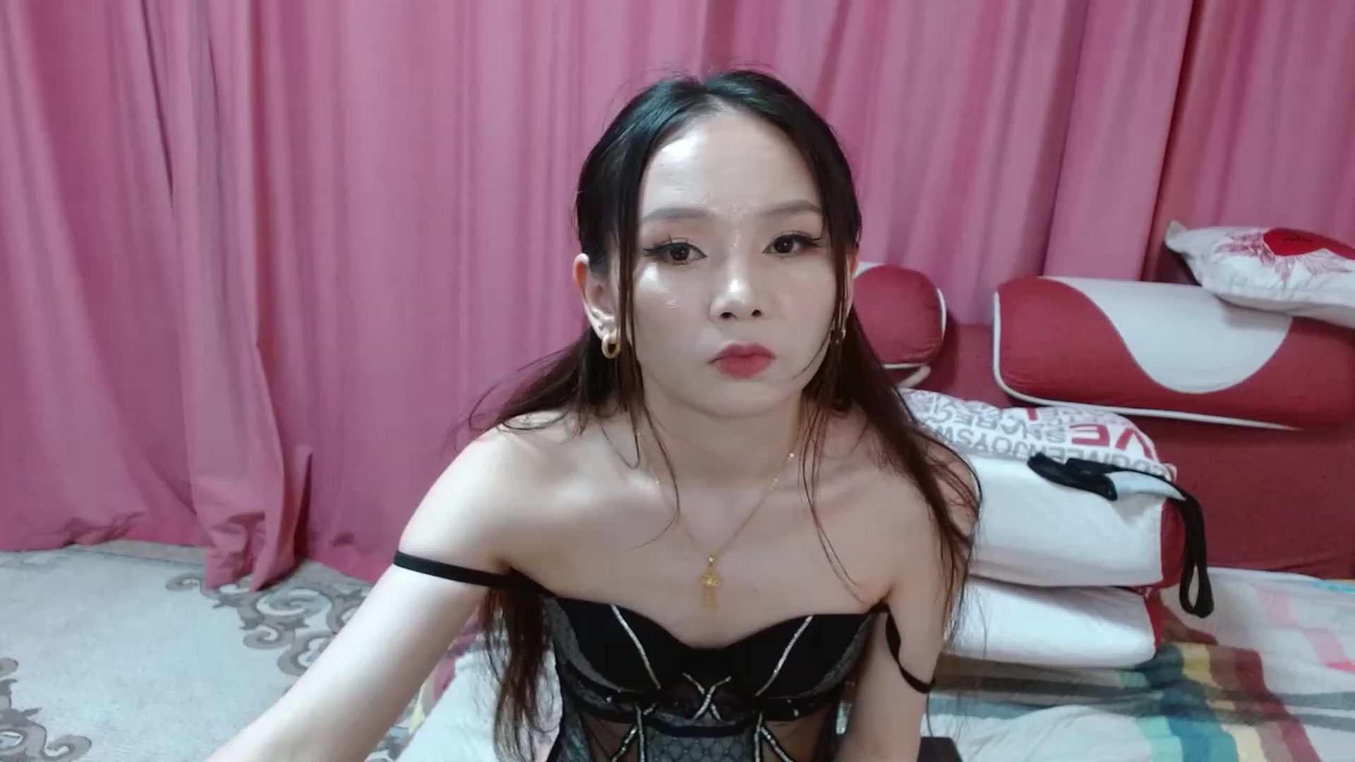 Gallery image thumbnail from Asiankitty_oX's myfreecams stream on, 04/23/2023, 14:19 image 16 of 20