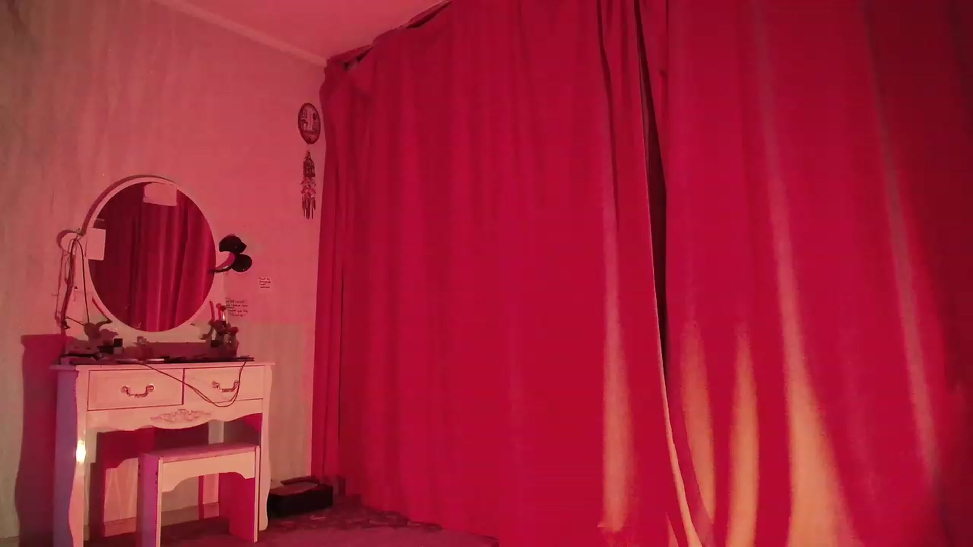 Gallery image thumbnail from Asiankitty_oX's myfreecams stream on, 04/26/2023, 15:23 image 7 of 20