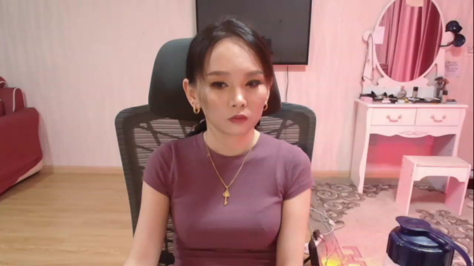 Gallery image thumbnail from Asiankitty_oX's myfreecams stream on, 04/28/2023, 11:50 image 1 of 20