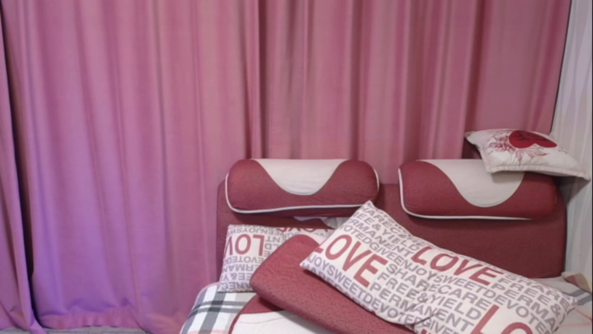 Gallery image thumbnail from Asiankitty_oX's myfreecams stream on, 04/28/2023, 15:21 image 6 of 20