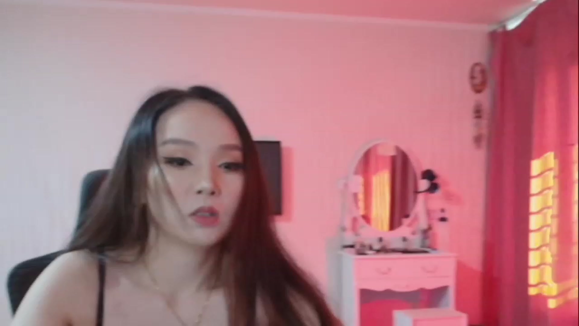 Gallery image thumbnail from Asiankitty_oX's myfreecams stream on, 04/29/2023, 03:20 image 1 of 20