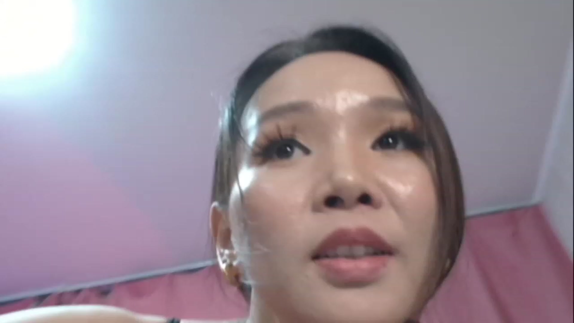 Gallery image thumbnail from Asiankitty_oX's myfreecams stream on, 04/29/2023, 15:52 image 17 of 20