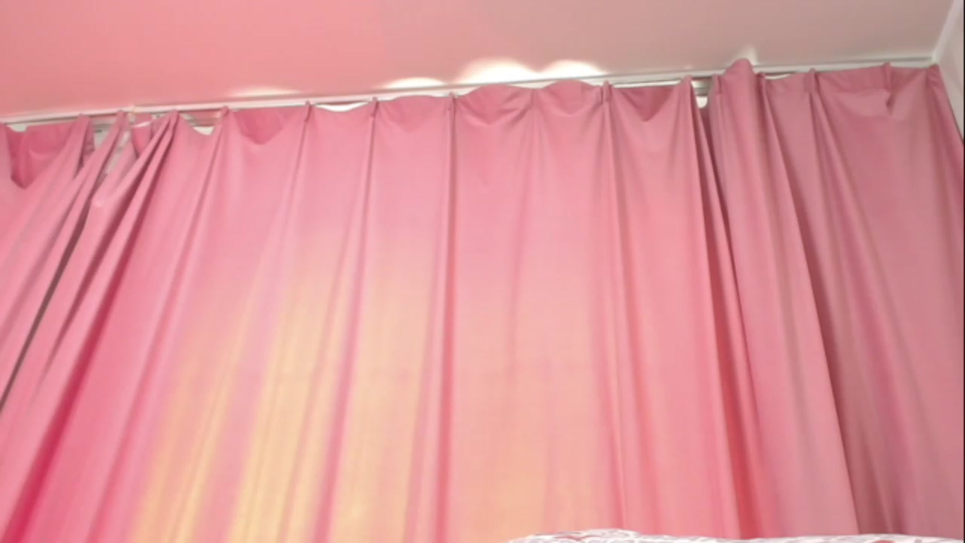 Gallery image thumbnail from Asiankitty_oX's myfreecams stream on, 05/01/2023, 04:14 image 5 of 20