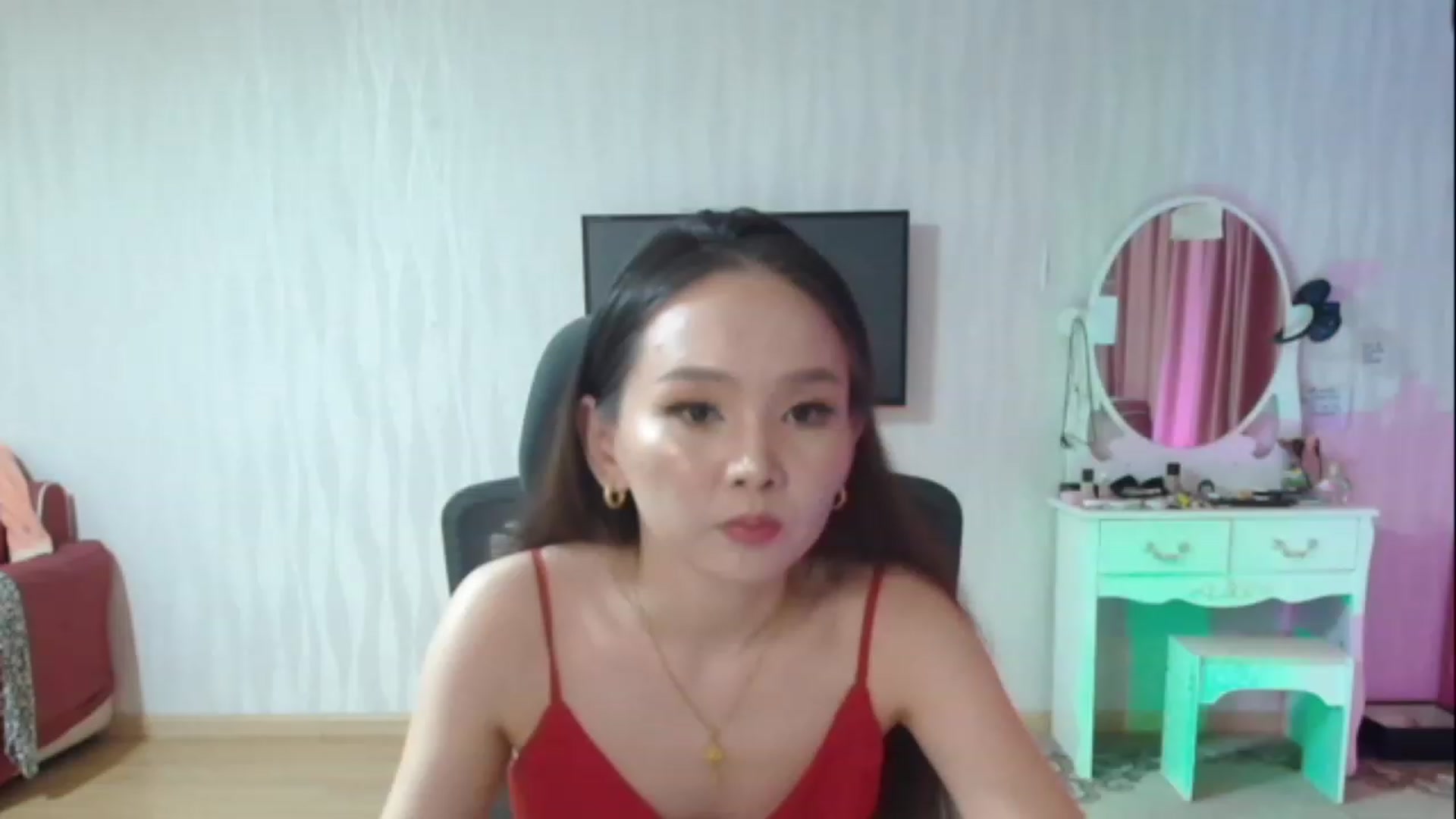 Gallery image thumbnail from Asiankitty_oX's myfreecams stream on, 05/04/2023, 13:31 image 1 of 20
