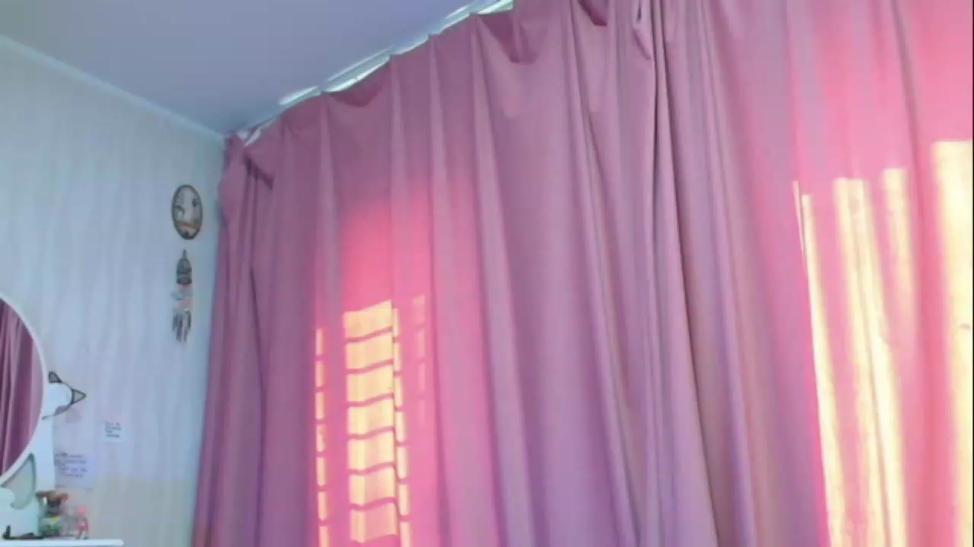 Gallery image thumbnail from Asiankitty_oX's myfreecams stream on, 05/08/2023, 02:52 image 3 of 20