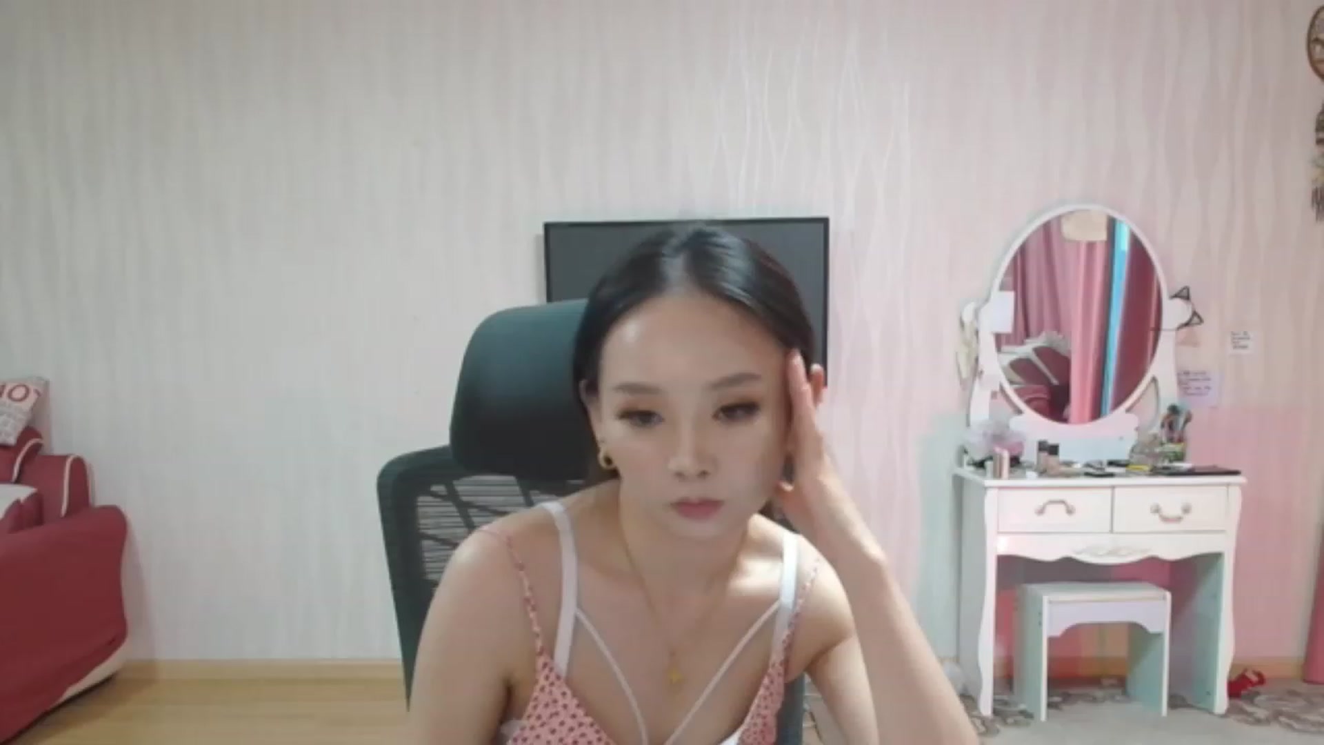 Gallery image thumbnail from Asiankitty_oX's myfreecams stream on, 05/24/2023, 13:07 image 1 of 20