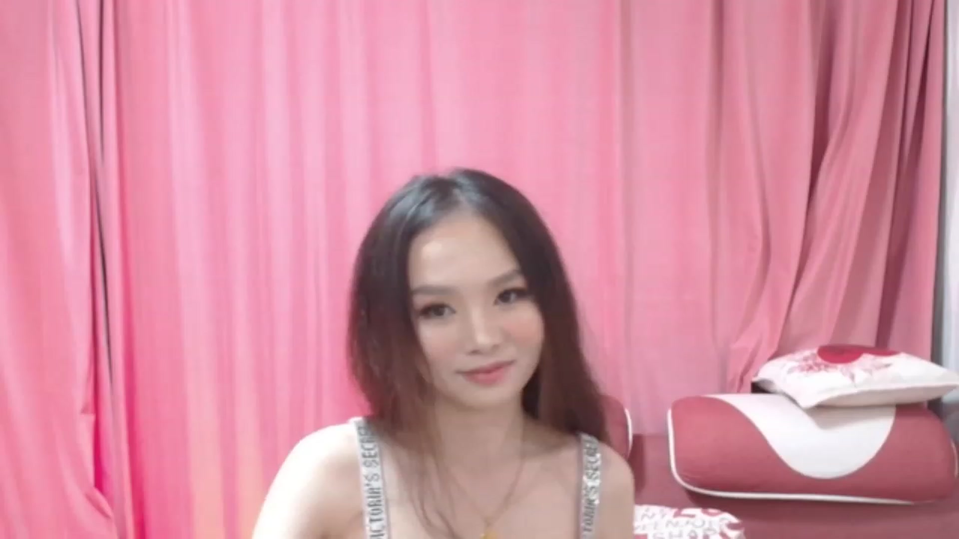 Gallery image thumbnail from Asiankitty_oX's myfreecams stream on, 06/24/2023, 14:24 image 4 of 20