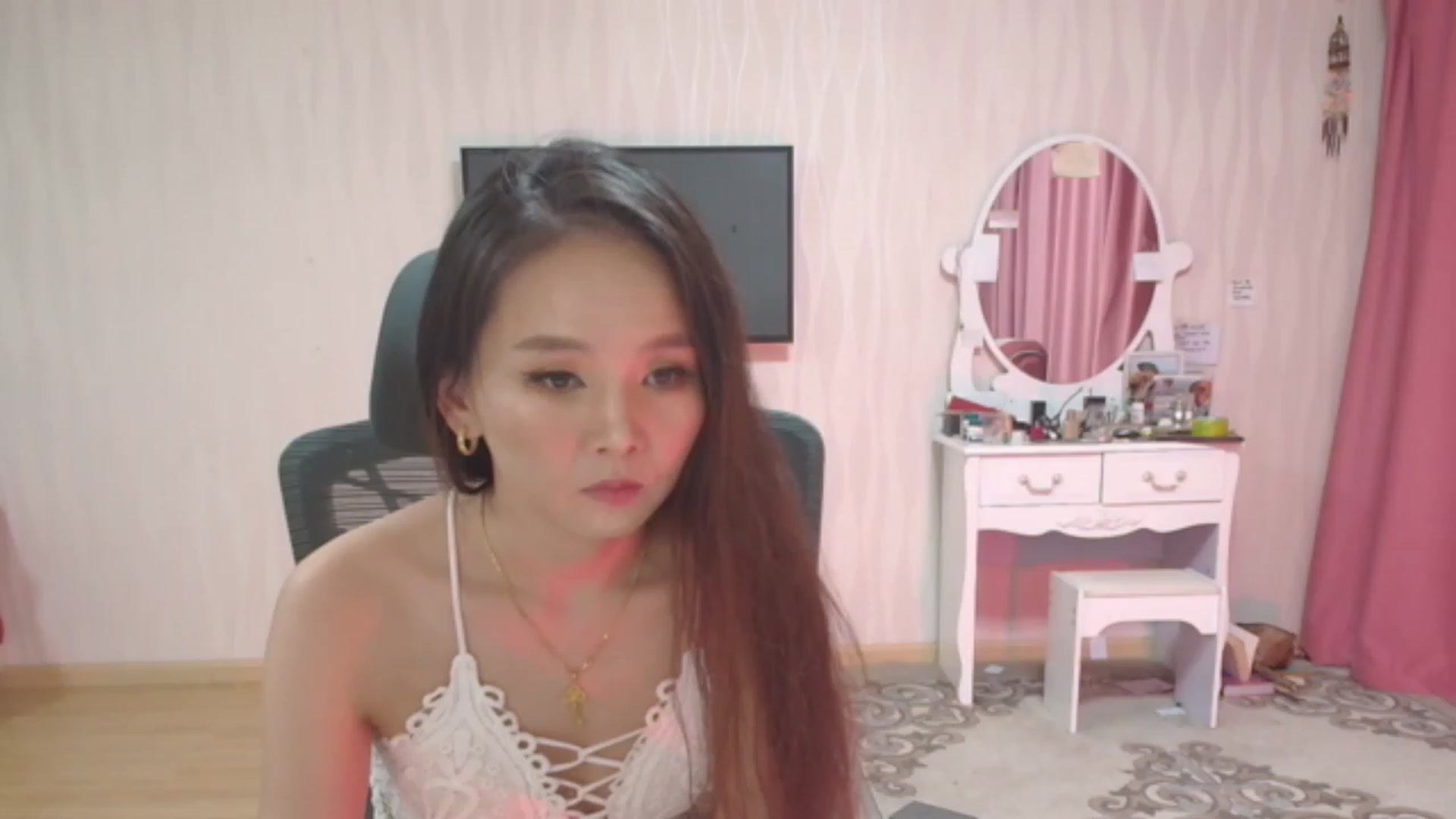 Gallery image thumbnail from Asiankitty_oX's myfreecams stream on, 07/22/2023, 13:12 image 8 of 20