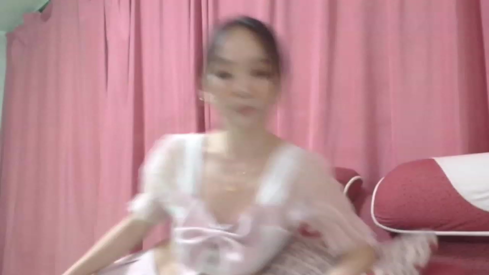 Gallery image thumbnail from Asiankitty_oX's myfreecams stream on, 08/05/2023, 14:15 image 15 of 20