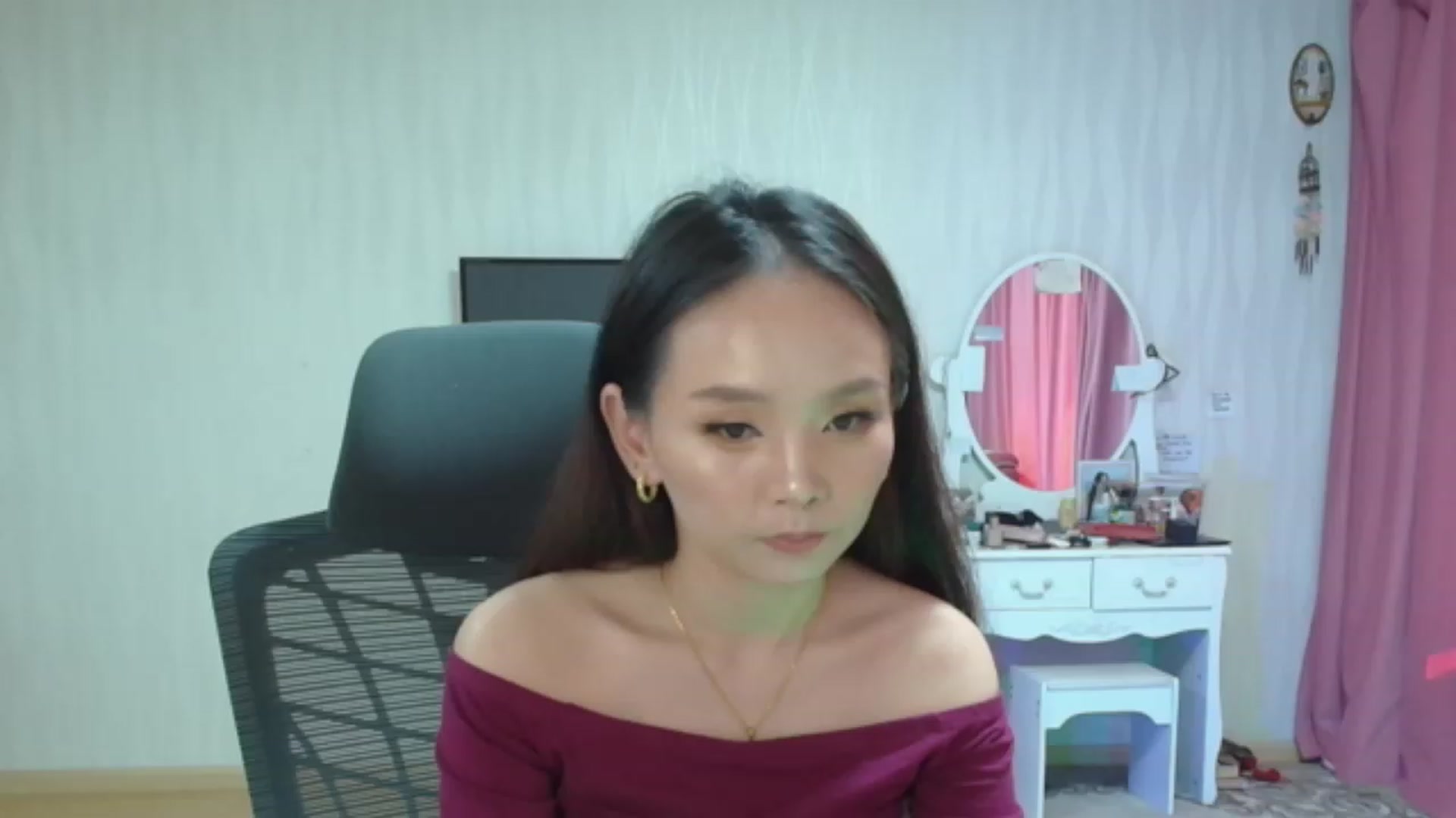 Gallery image thumbnail from Asiankitty_oX's myfreecams stream on, 08/07/2023, 03:30 image 20 of 20