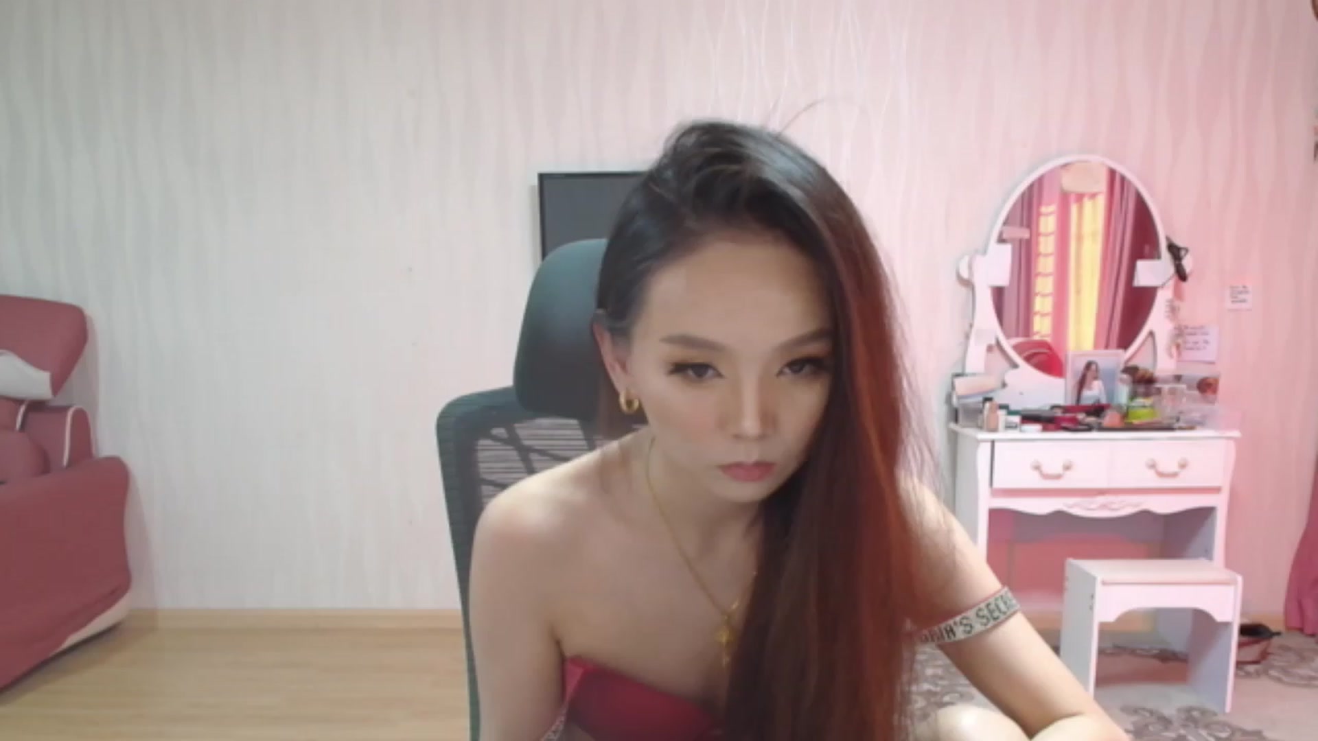 Gallery image thumbnail from Asiankitty_oX's myfreecams stream on, 08/17/2023, 02:46 image 6 of 20