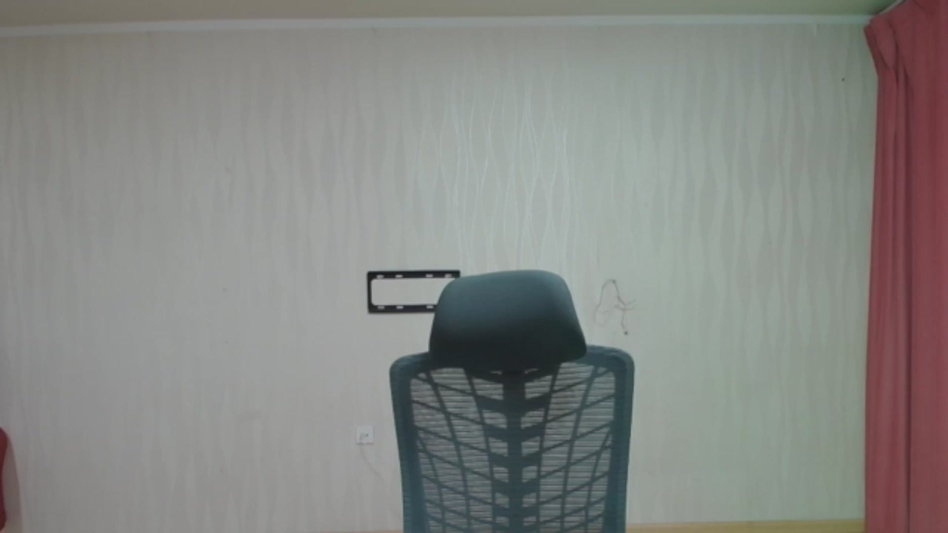 Gallery image thumbnail from Asiankitty_oX's myfreecams stream on, 09/01/2023, 07:43 image 11 of 20