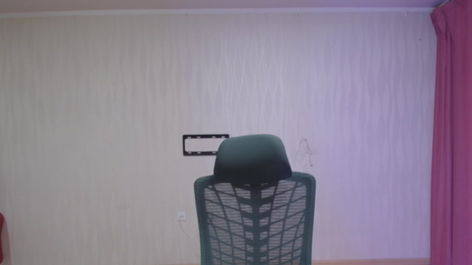 Gallery image thumbnail from Asiankitty_oX's myfreecams stream on, 09/01/2023, 07:43 image 9 of 20
