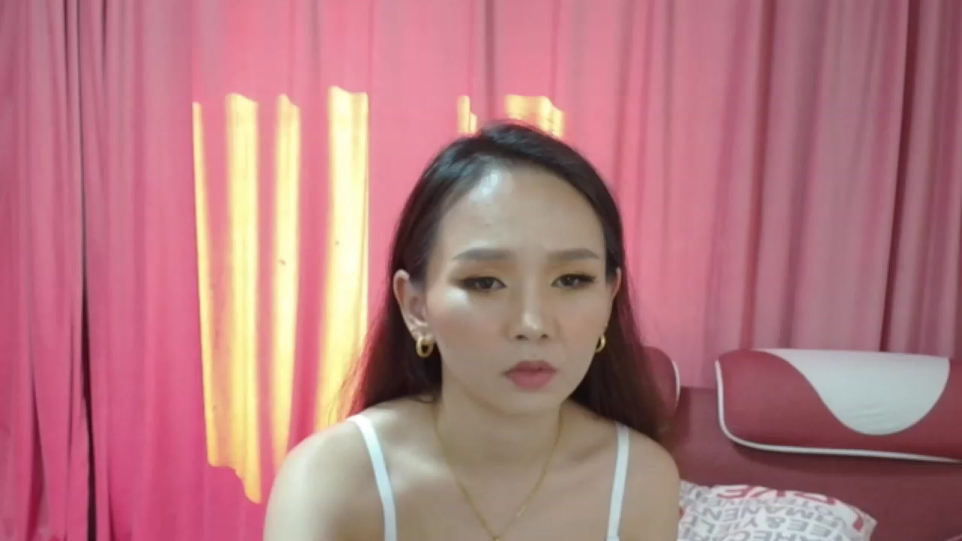 Gallery image thumbnail from Asiankitty_oX's myfreecams stream on, 09/08/2023, 03:39 image 12 of 20