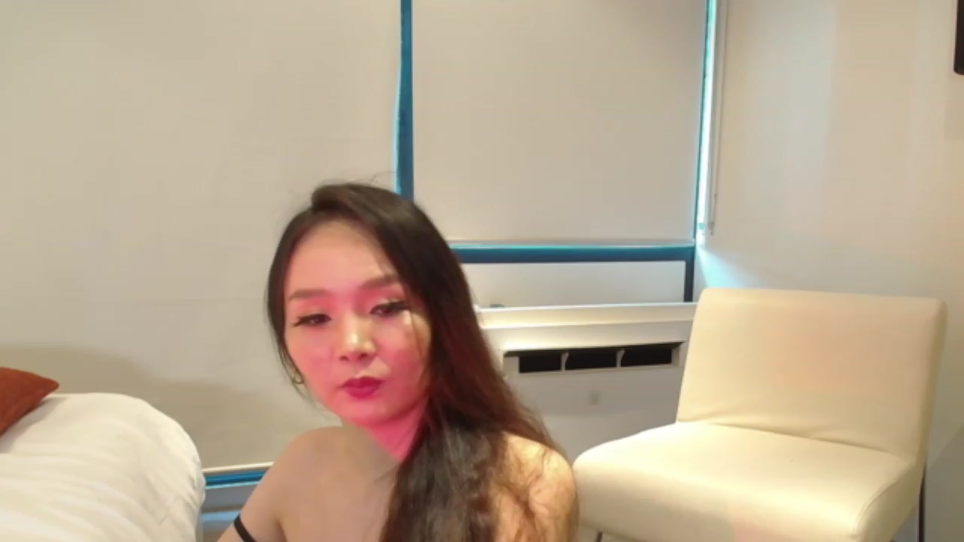 Gallery image thumbnail from Asiankitty_oX's myfreecams stream on, 10/07/2023, 04:16 image 2 of 20