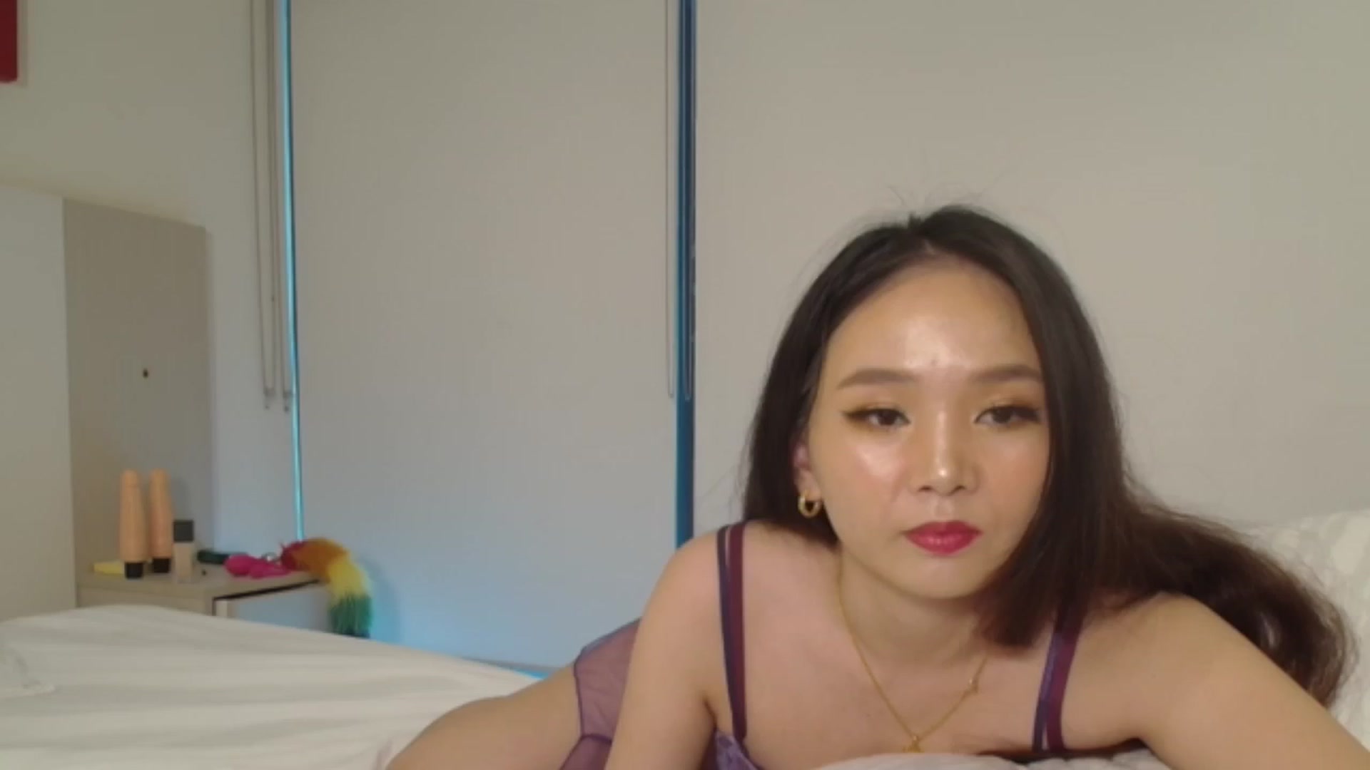 Gallery image thumbnail from Asiankitty_oX's myfreecams stream on, 12/10/2023, 04:48 image 15 of 20