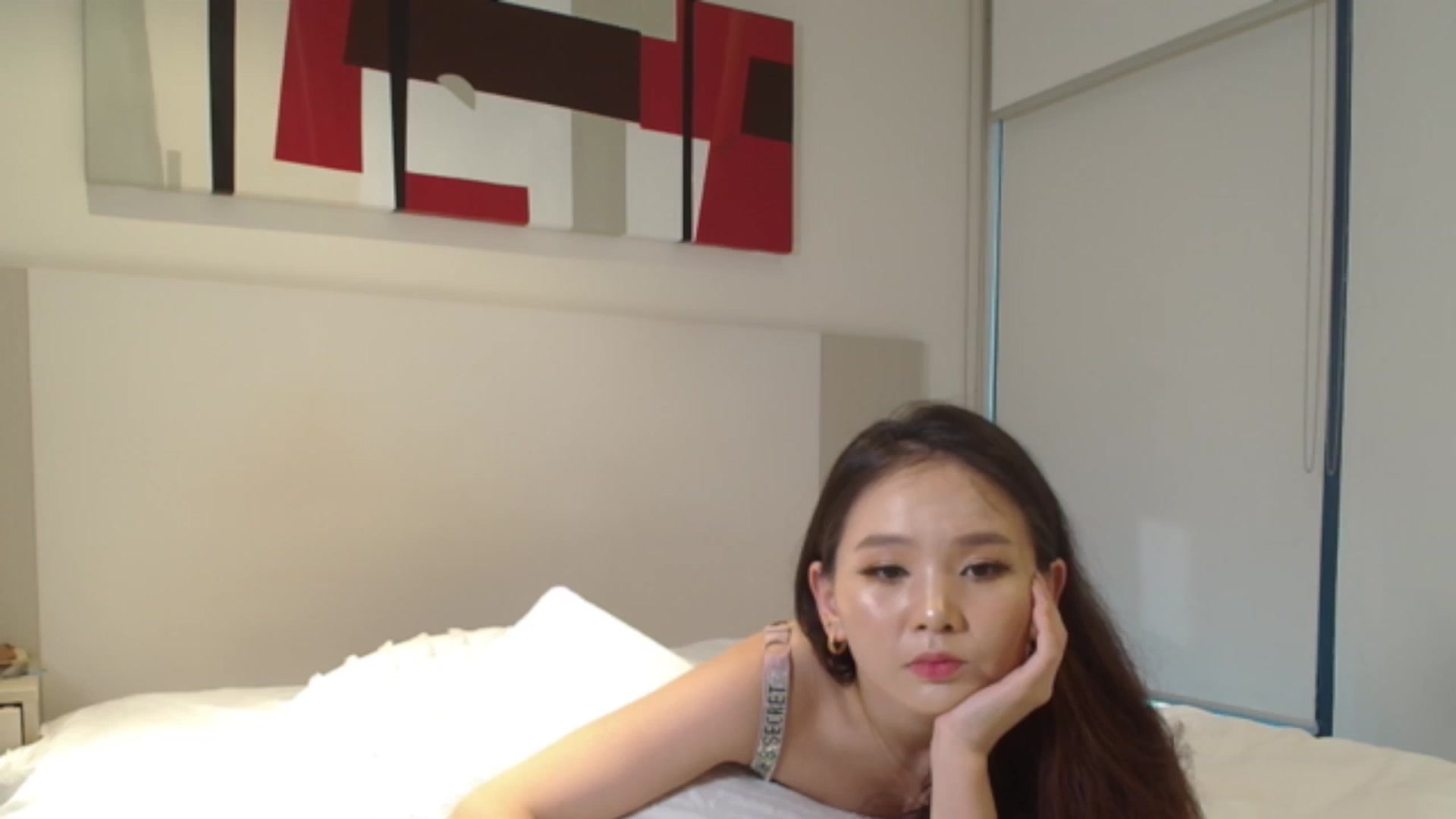 Gallery image thumbnail from Asiankitty_oX's myfreecams stream on, 12/11/2023, 04:01 image 20 of 20