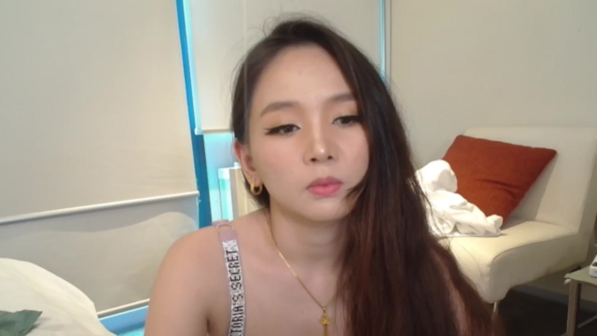 Gallery image thumbnail from Asiankitty_oX's myfreecams stream on, 12/25/2023, 03:45 image 20 of 20