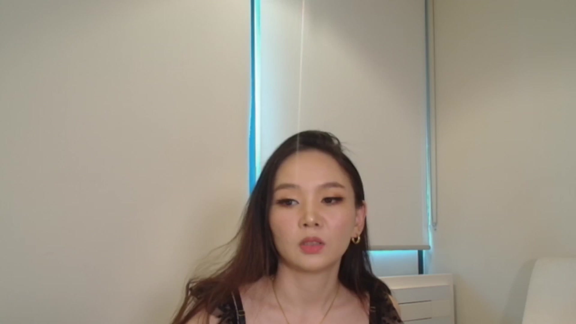 Gallery image thumbnail from Asiankitty_oX's myfreecams stream on, 12/30/2023, 05:19 image 11 of 20