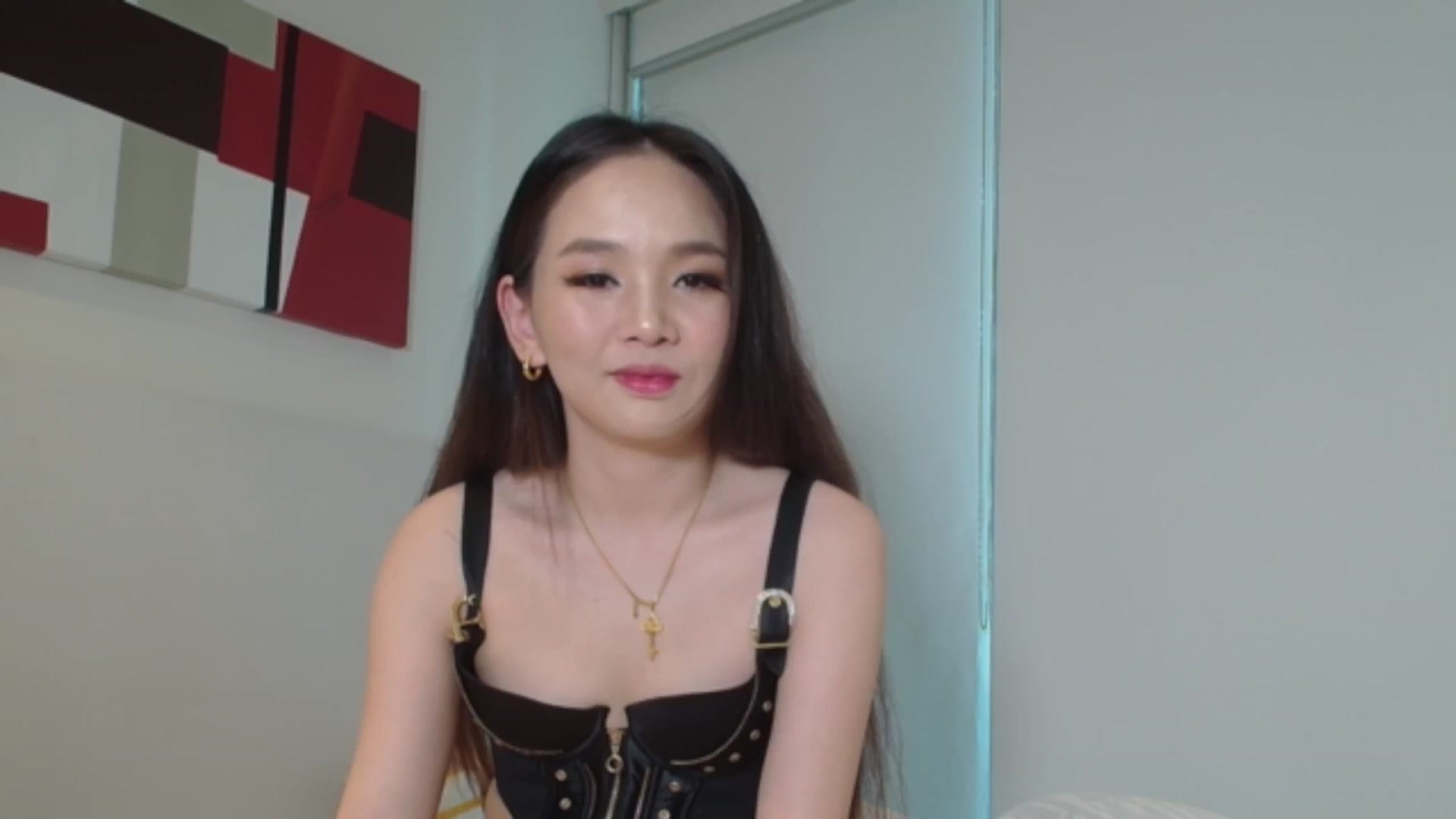 Gallery image thumbnail from Asiankitty_oX's myfreecams stream on, 01/05/2024, 02:35 image 19 of 20