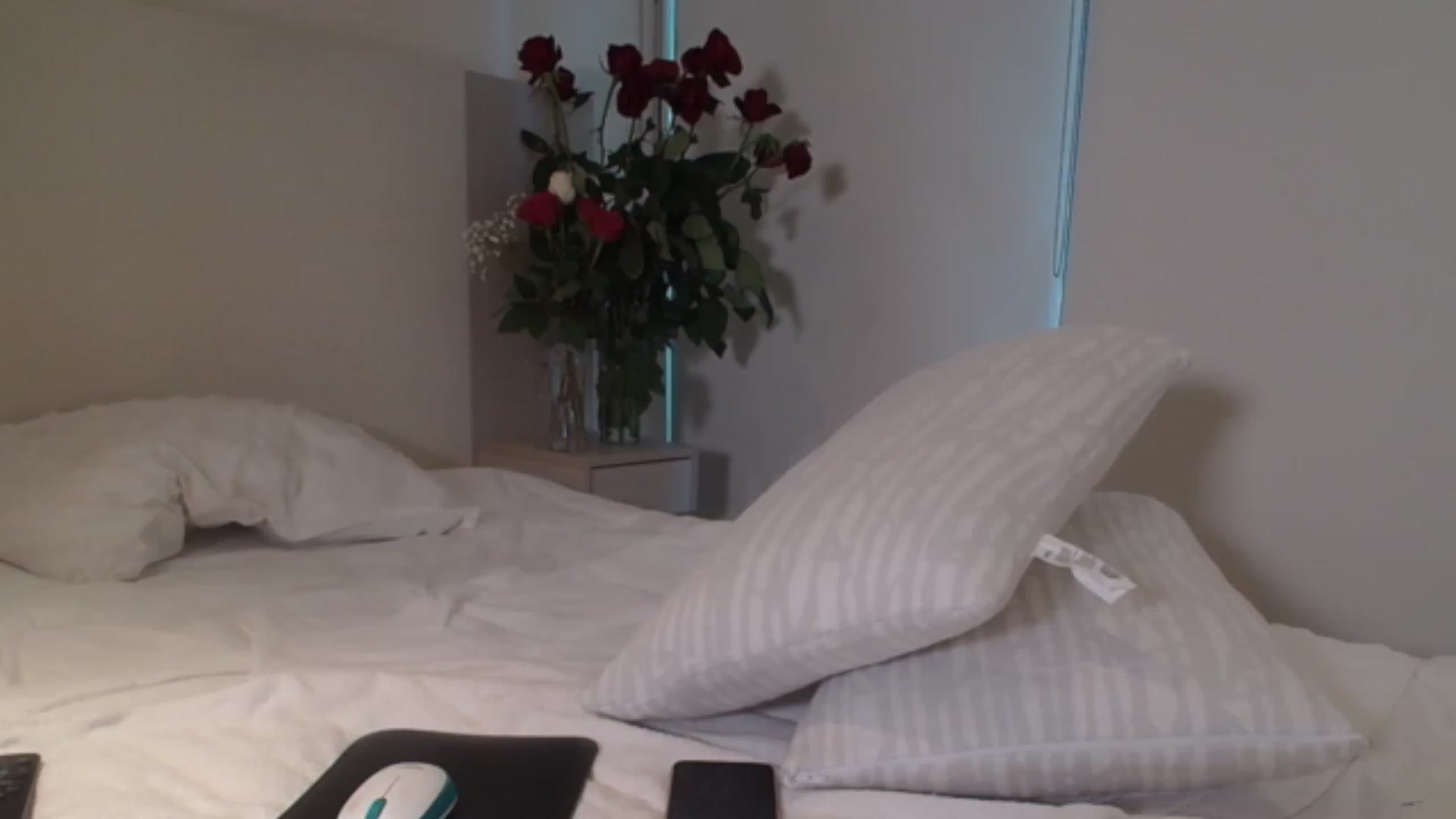 Gallery image thumbnail from Asiankitty_oX's myfreecams stream on, 01/06/2024, 03:08 image 10 of 20