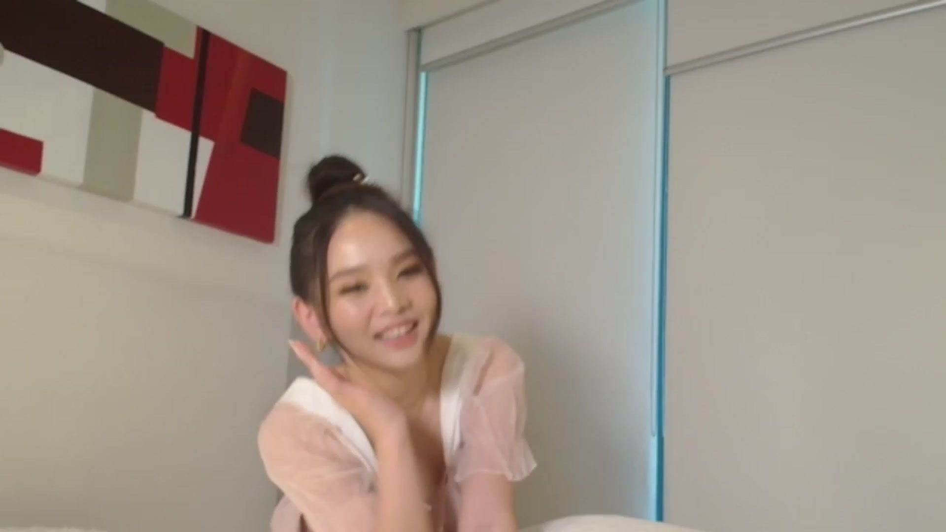 Gallery image thumbnail from Asiankitty_oX's myfreecams stream on, 01/10/2024, 03:26 image 11 of 20