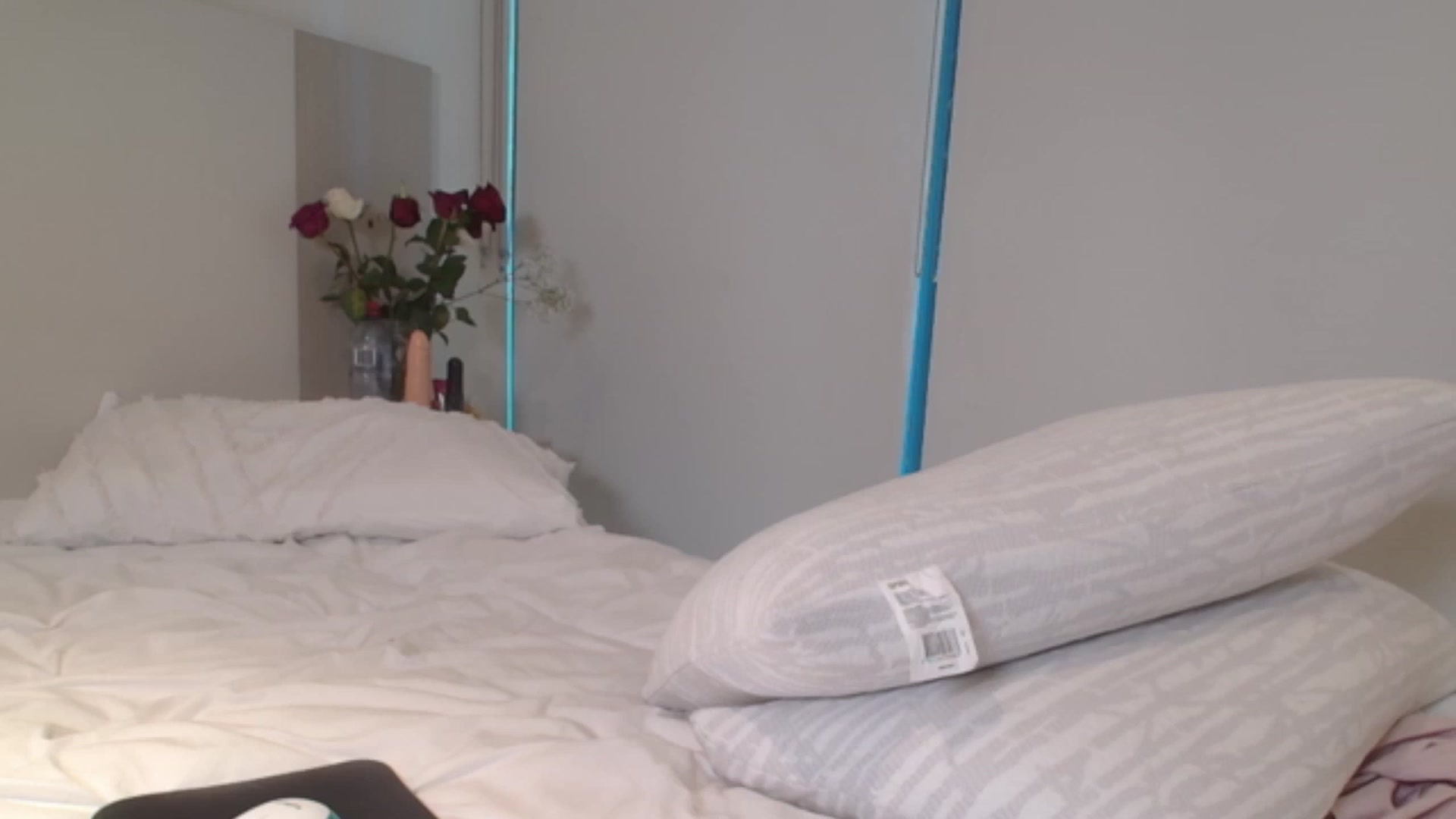 Gallery image thumbnail from Asiankitty_oX's myfreecams stream on, 01/10/2024, 07:38 image 1 of 20