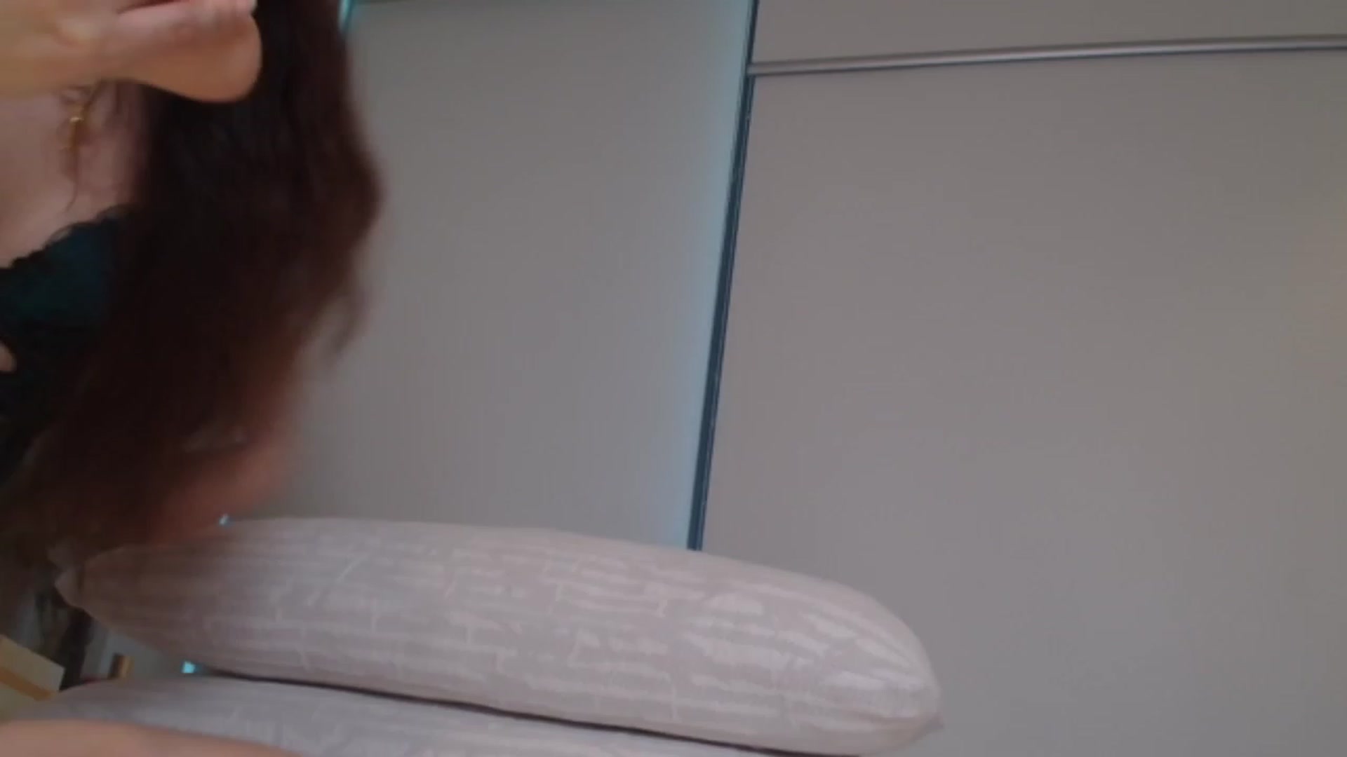 Gallery image thumbnail from Asiankitty_oX's myfreecams stream on, 01/11/2024, 03:53 image 11 of 20