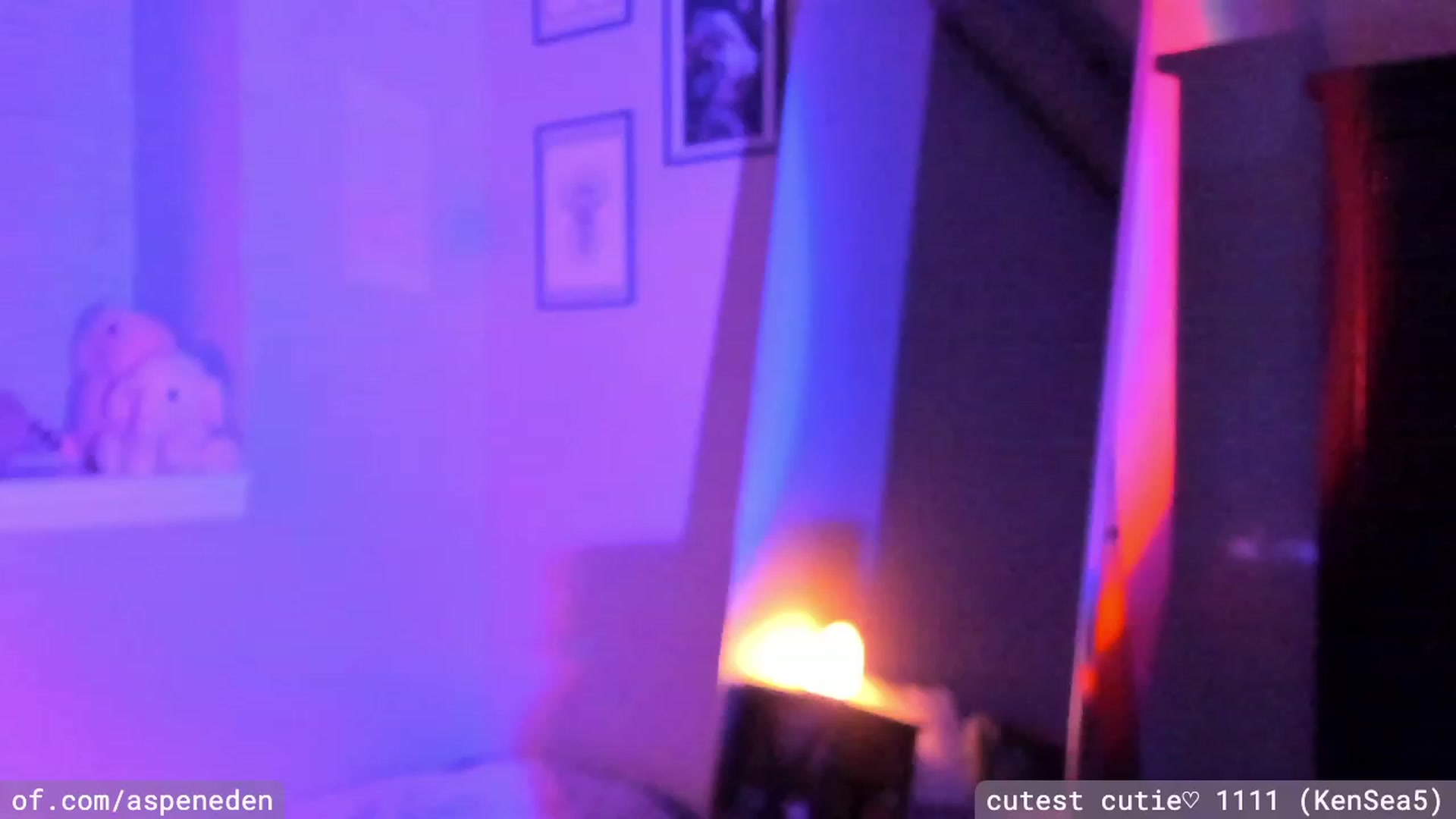 Gallery image thumbnail from AspenEden's myfreecams stream on, 12/31/2022, 04:05 image 17 of 20