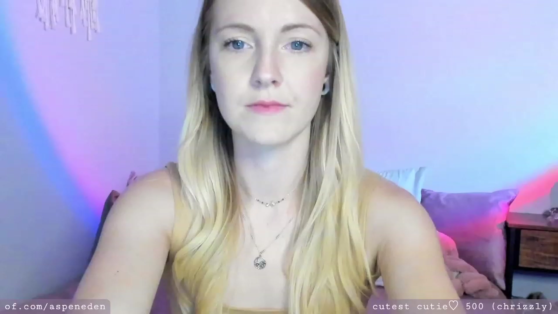 Gallery image thumbnail from AspenEden's myfreecams stream on, 03/02/2023, 02:36 image 7 of 20