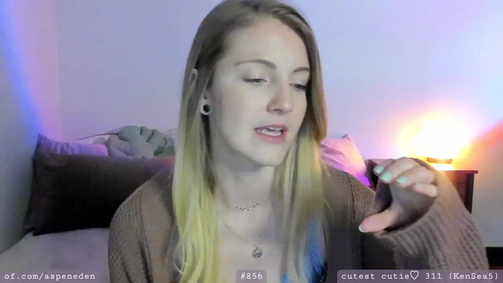 Gallery image thumbnail from AspenEden's myfreecams stream on, 03/04/2023, 01:28 image 11 of 20