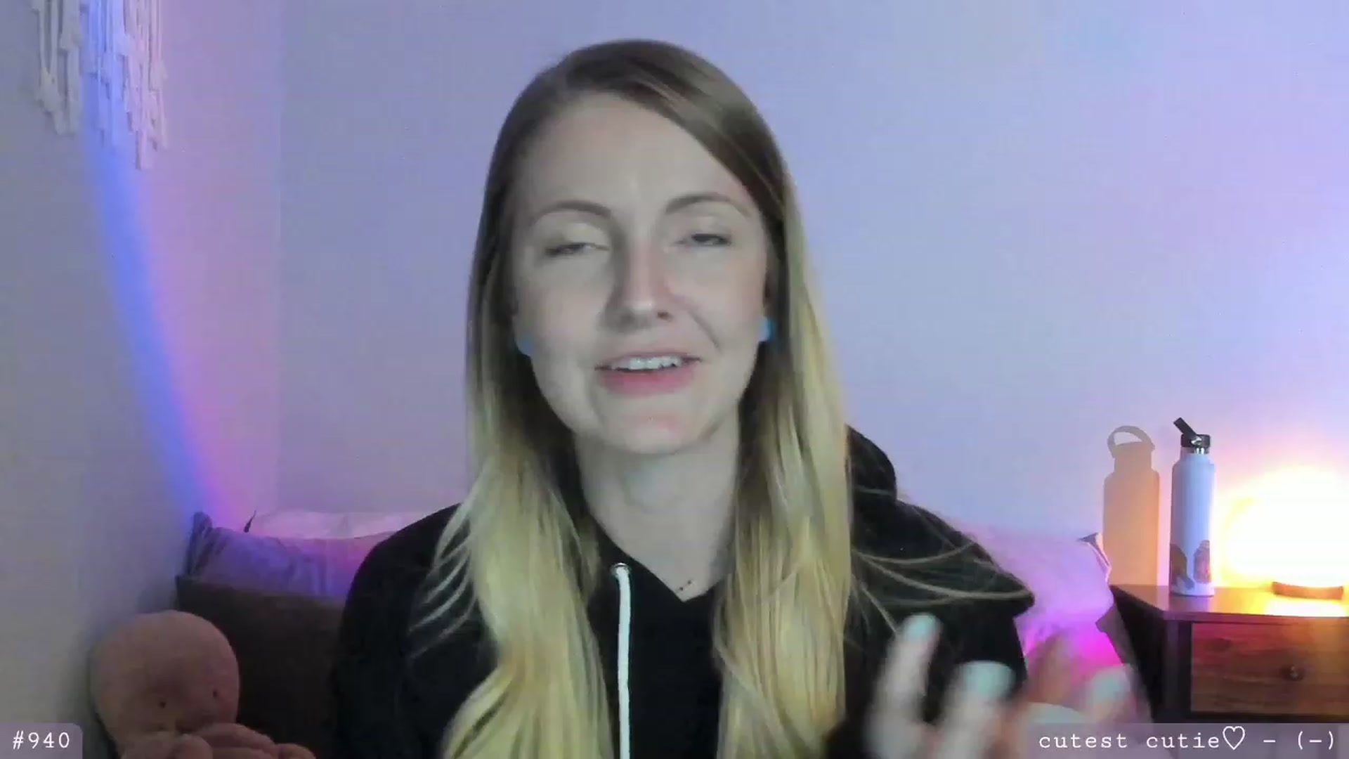Gallery image thumbnail from AspenEden's myfreecams stream on, 03/10/2023, 01:06 image 5 of 20