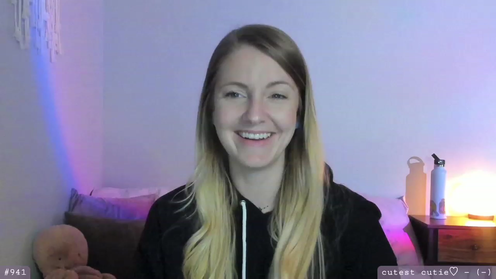 Gallery image thumbnail from AspenEden's myfreecams stream on, 03/10/2023, 01:06 image 6 of 20