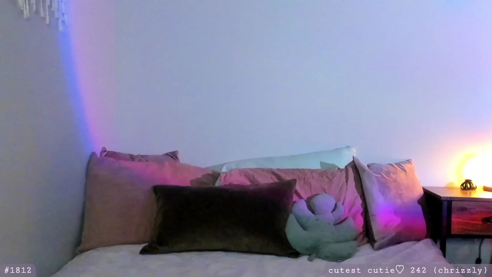 Gallery image thumbnail from AspenEden's myfreecams stream on, 04/08/2023, 02:29 image 1 of 20