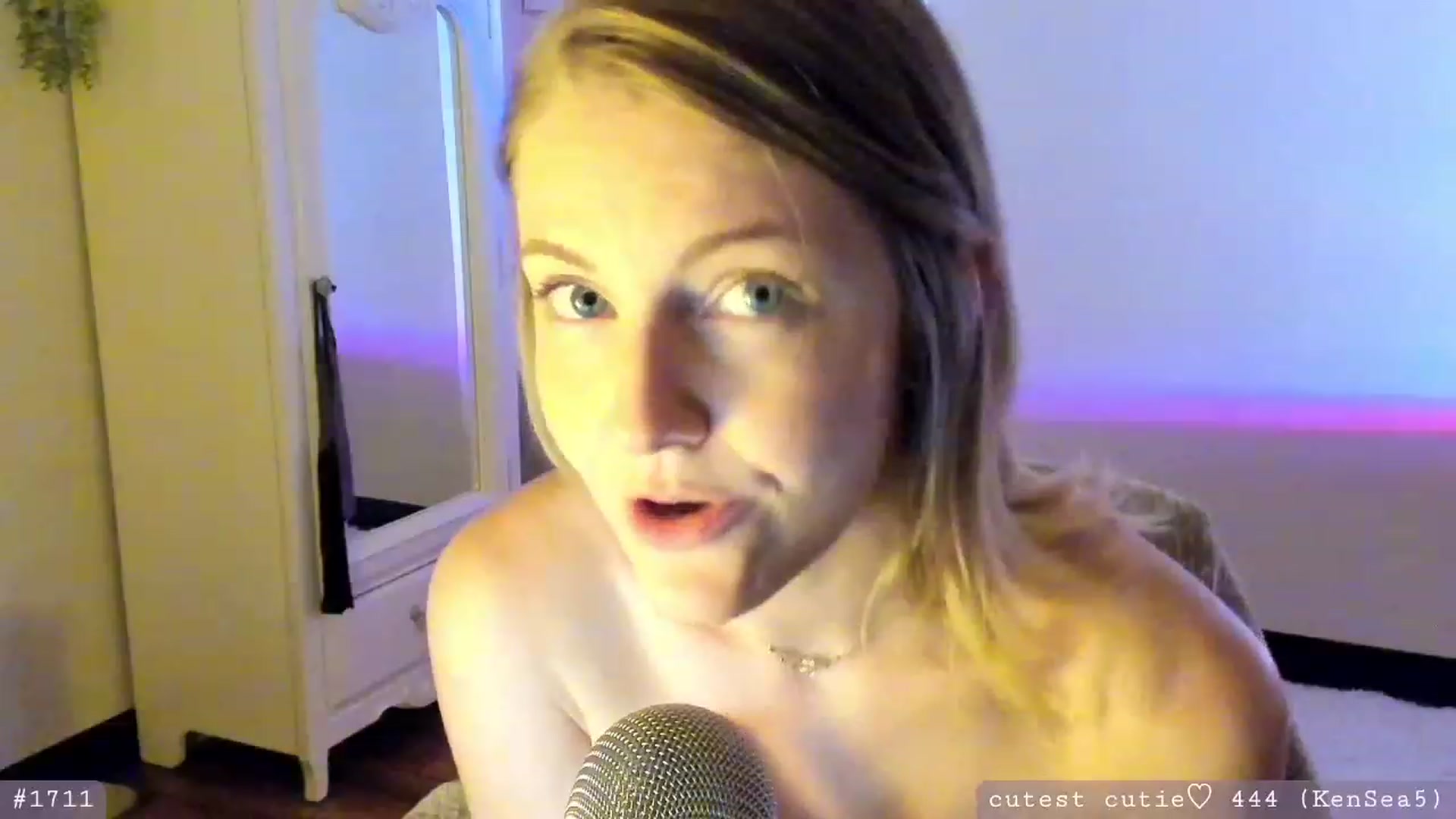 Gallery image thumbnail from AspenEden's myfreecams stream on, 04/23/2023, 03:03 image 10 of 20