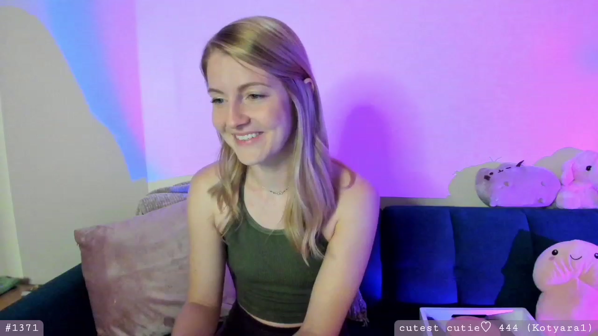 Gallery image thumbnail from AspenEden's myfreecams stream on, 05/07/2023, 01:21 image 5 of 20