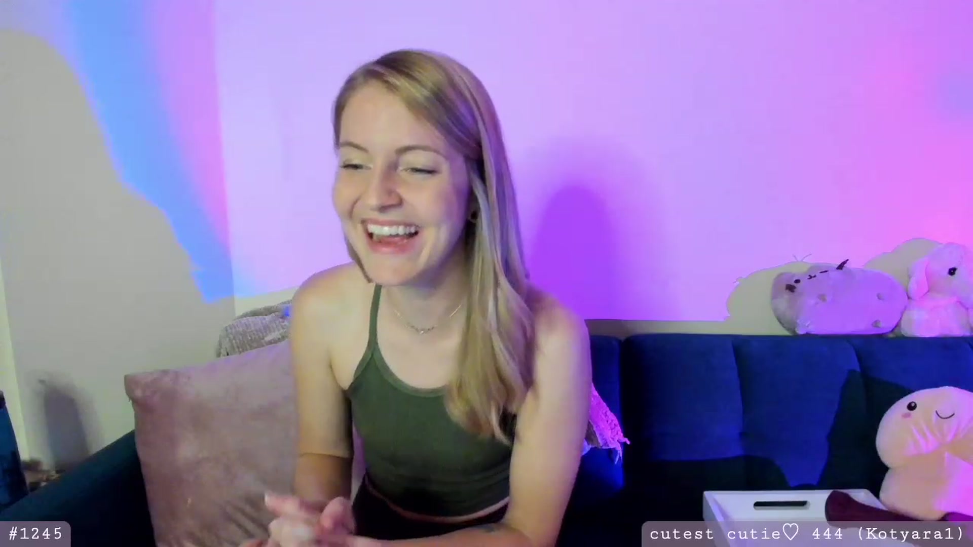 Gallery image thumbnail from AspenEden's myfreecams stream on, 05/07/2023, 01:21 image 16 of 20